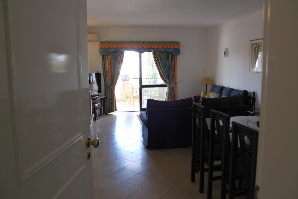 Alto Club Apartments Alvor Chambre photo